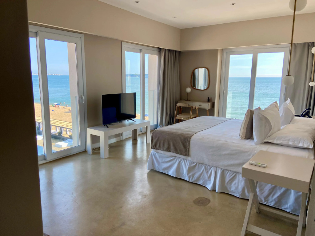 Serena Hotel - Punta del Este - Unico sobre la Playa