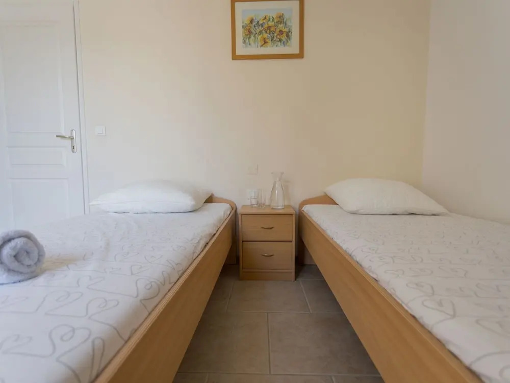 Lively Villa in Félines-minervois With Pool