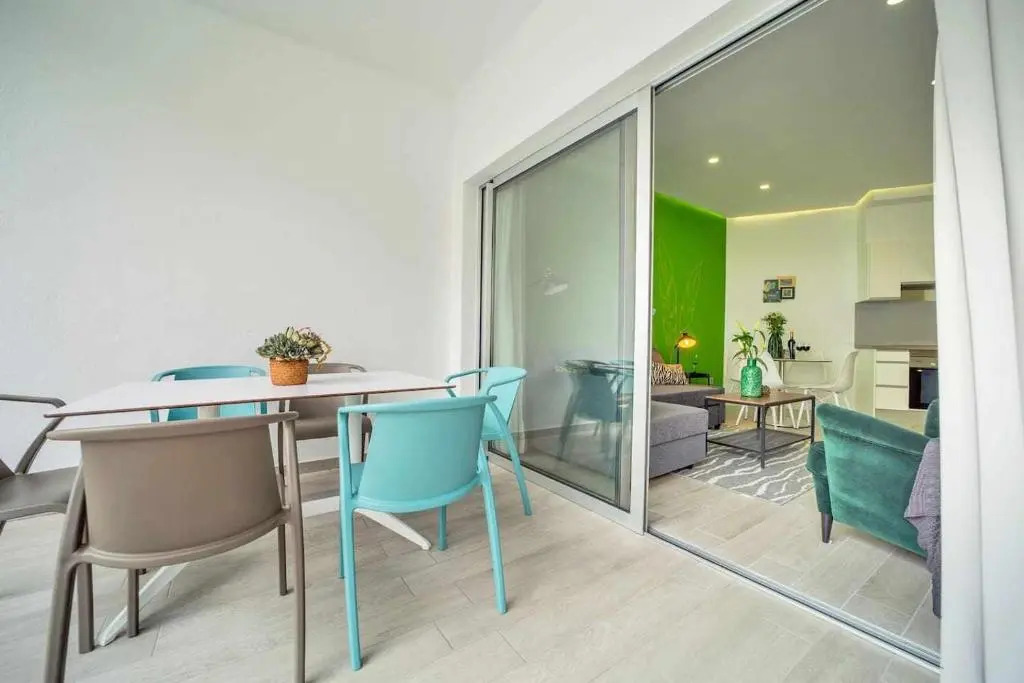 Ocean Garden Suite 11 con jardín privado