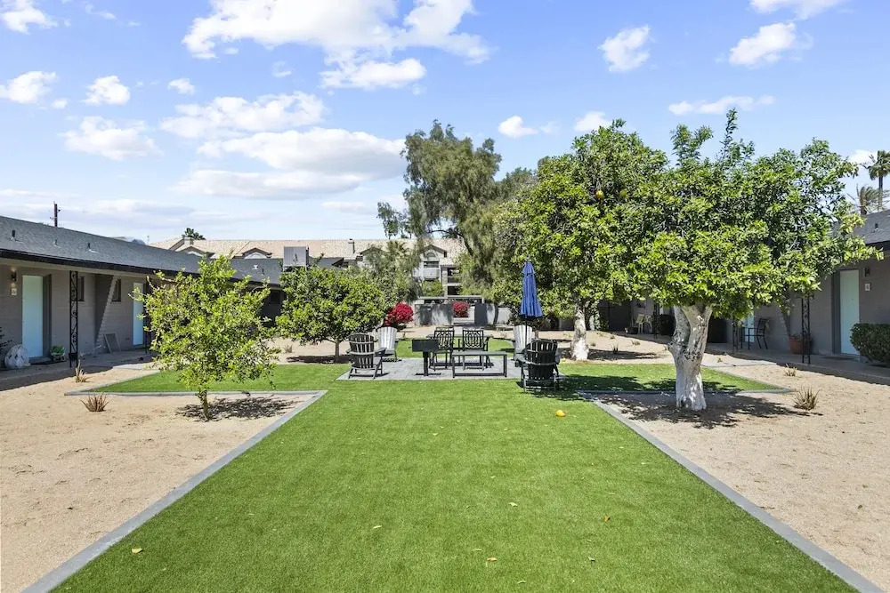 Lovely 1-bedroom condo in Biltmore