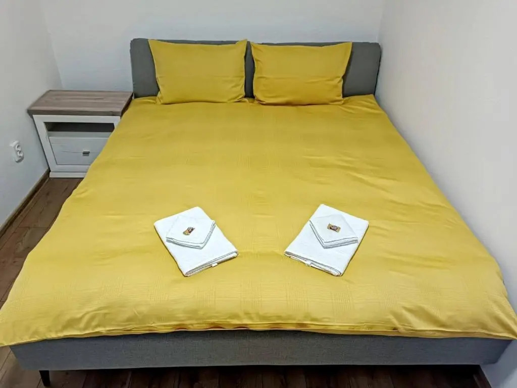 Lend City Apartment