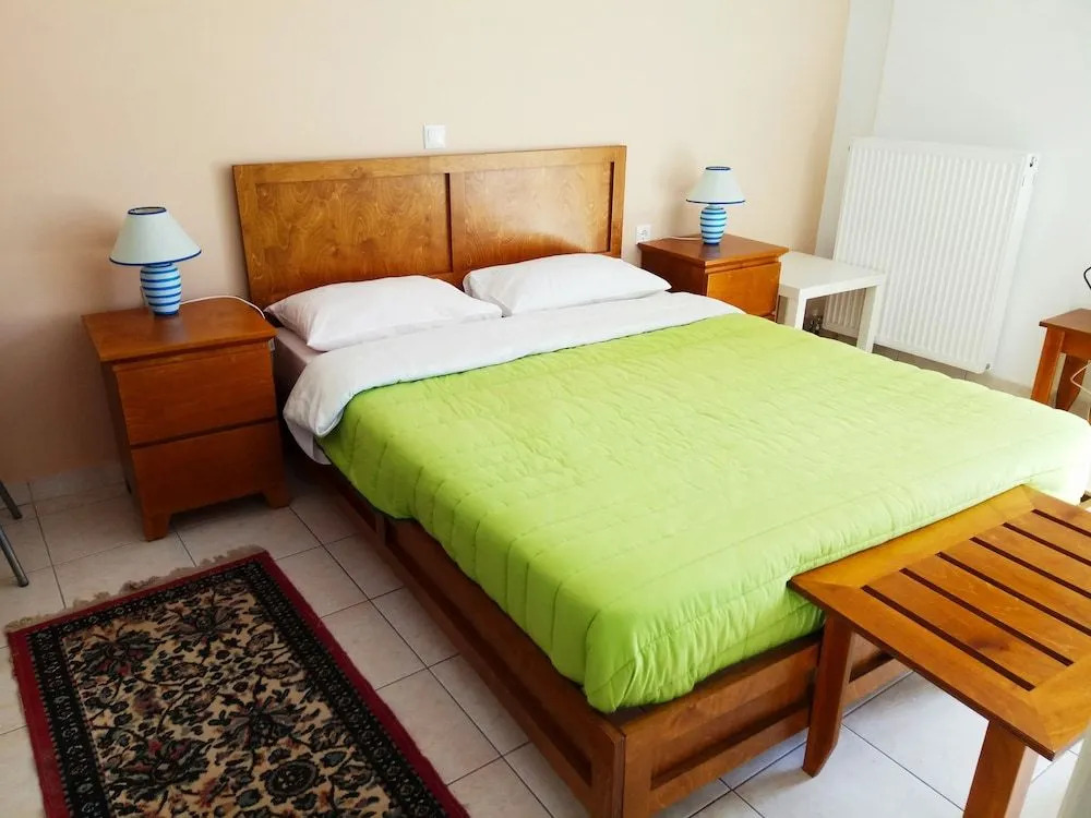Elatos Apartments
