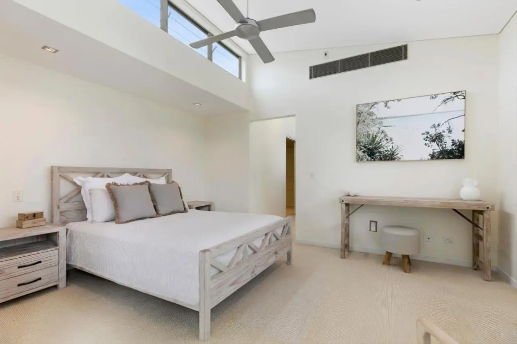 Sanctuary at Sunshine Beach - Tranquil Private Pool