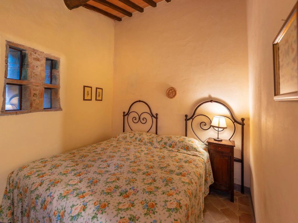 Apartment in Chianti With Pool ID 3939