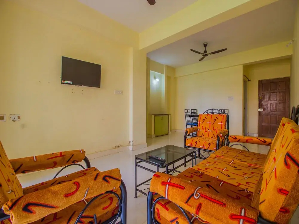 OYO 12390 Home Peaceful 2BHK Near Airport