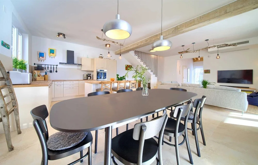 Villa Beachfront With 4 Bedrooms and 3 5 Bathrooms