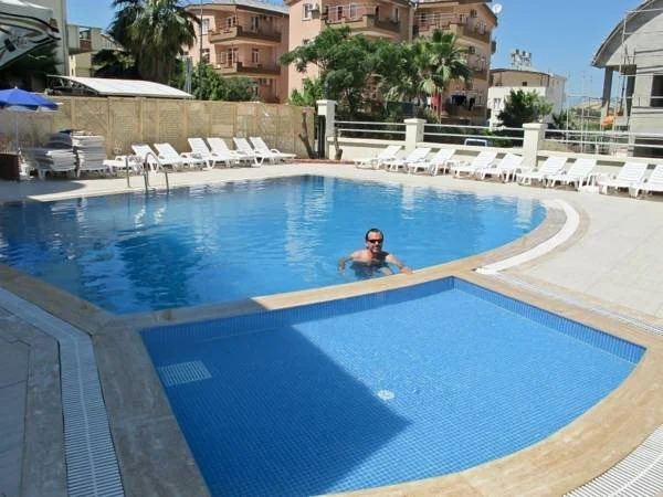 Ceren Family Suit Hotel