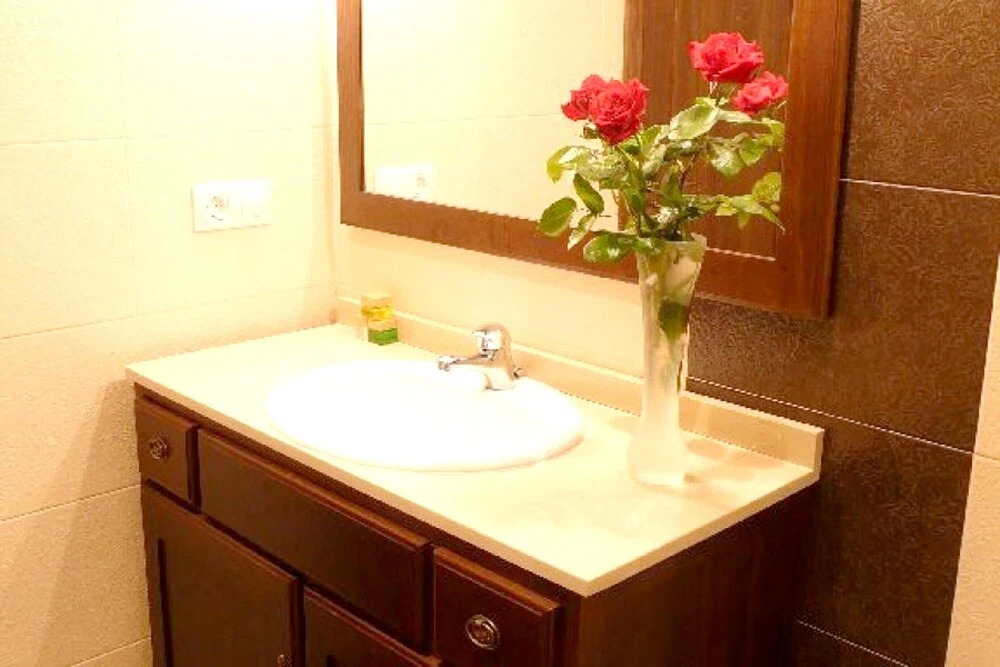 House With 6 Bedrooms in Villamiel, With Wonderful Mountain View and Enclosed Garden
