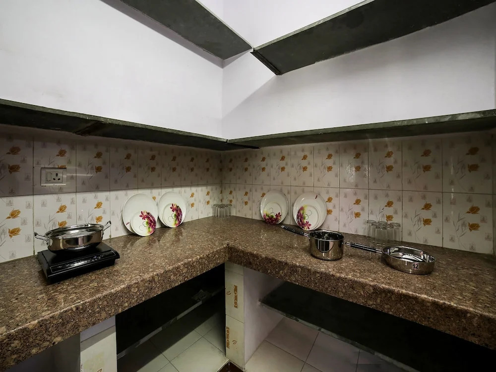 OYO Home 22635 Modern Villa 3BHK