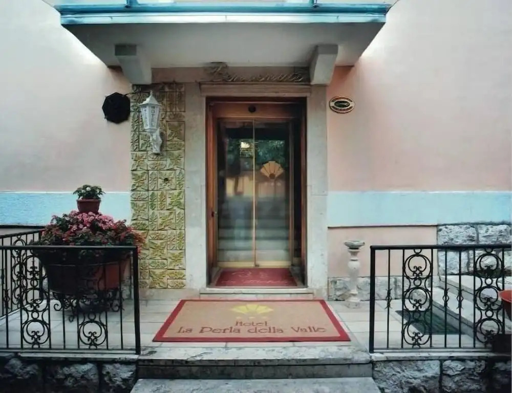 Albergo La Perla Della Valle