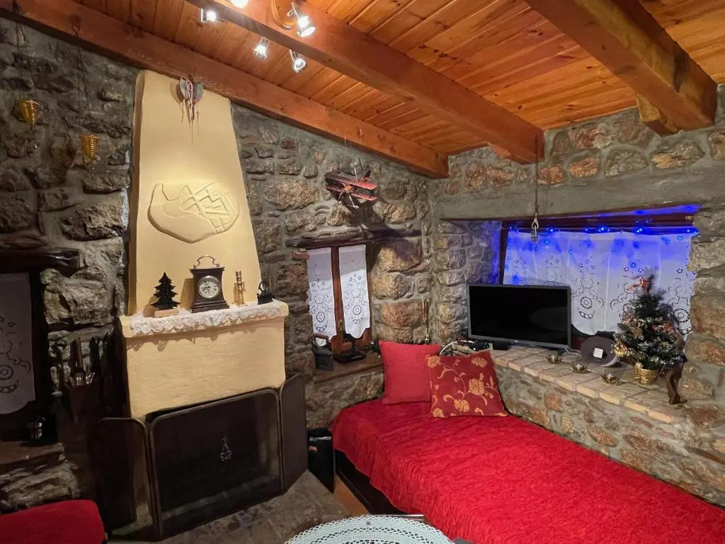 Agoriani Art Studio - Sweet little cottage
