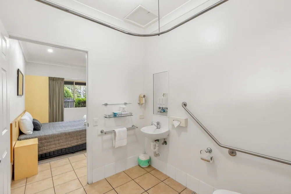 Comfort Inn Midlander Emerald