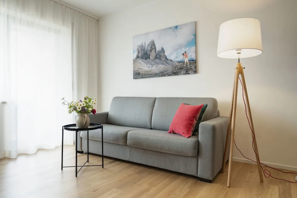 Paulus Apartments