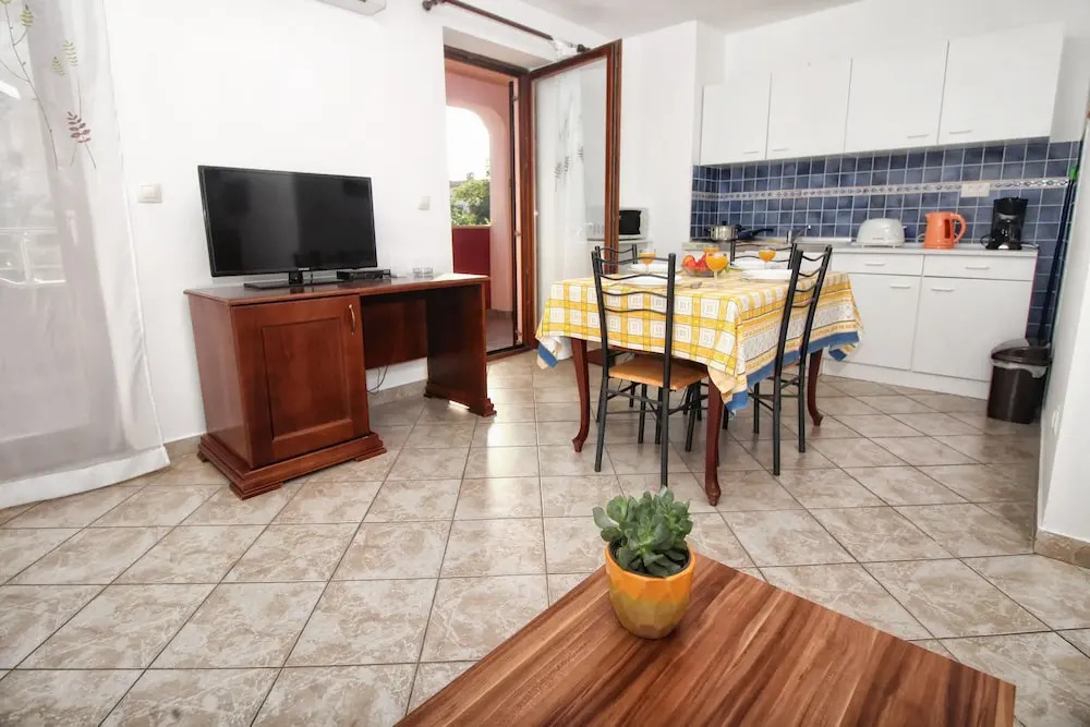 Apartments Lidija