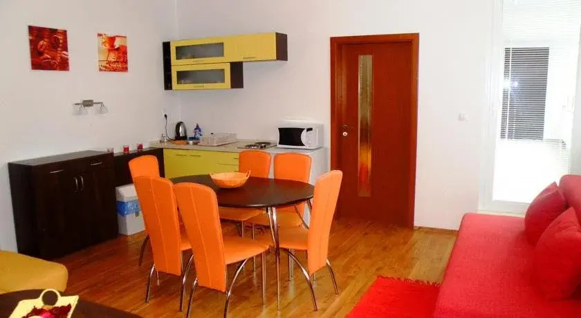 Apartmanovy Dom Triangel