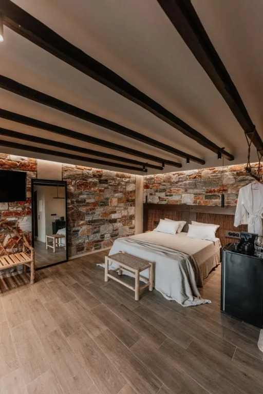 ONYM Curated Villas