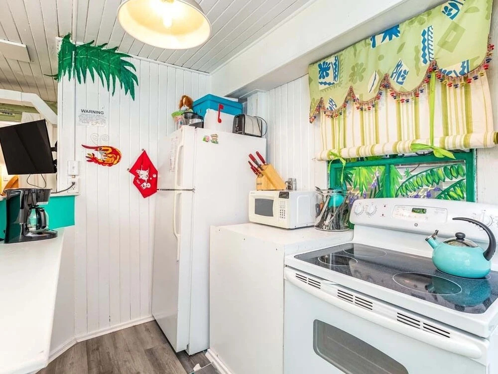 Tybreeza B by Tybee Vacation Rentals