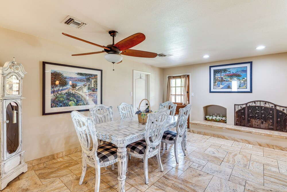 Game Room + Pet-friendly Yard! Family Phoenix Gem