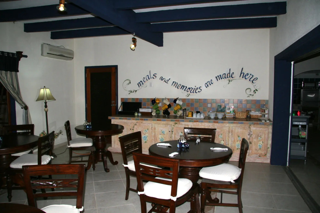 Club Arias Bed & Breakfast