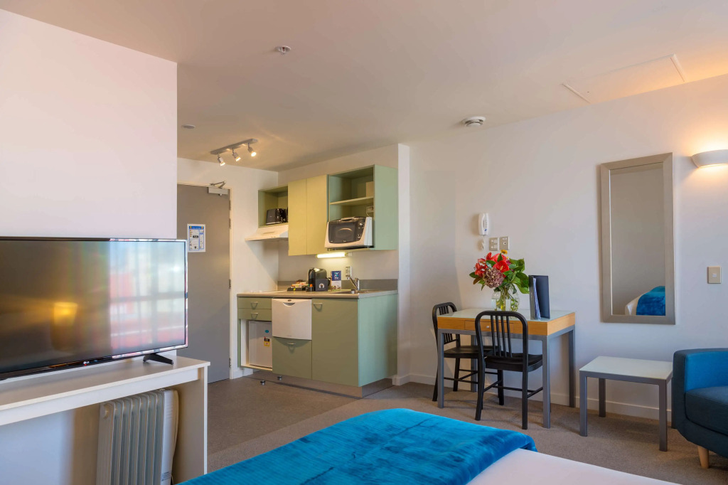 Astelia Apartment Hotel