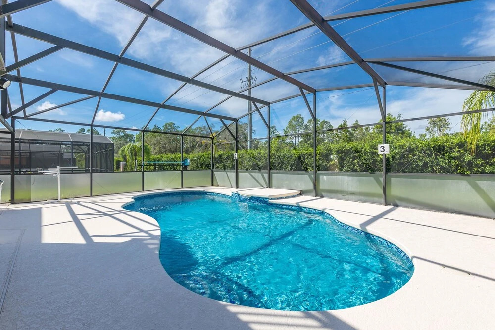 207lw 4 Bedroom Villa by Redawning