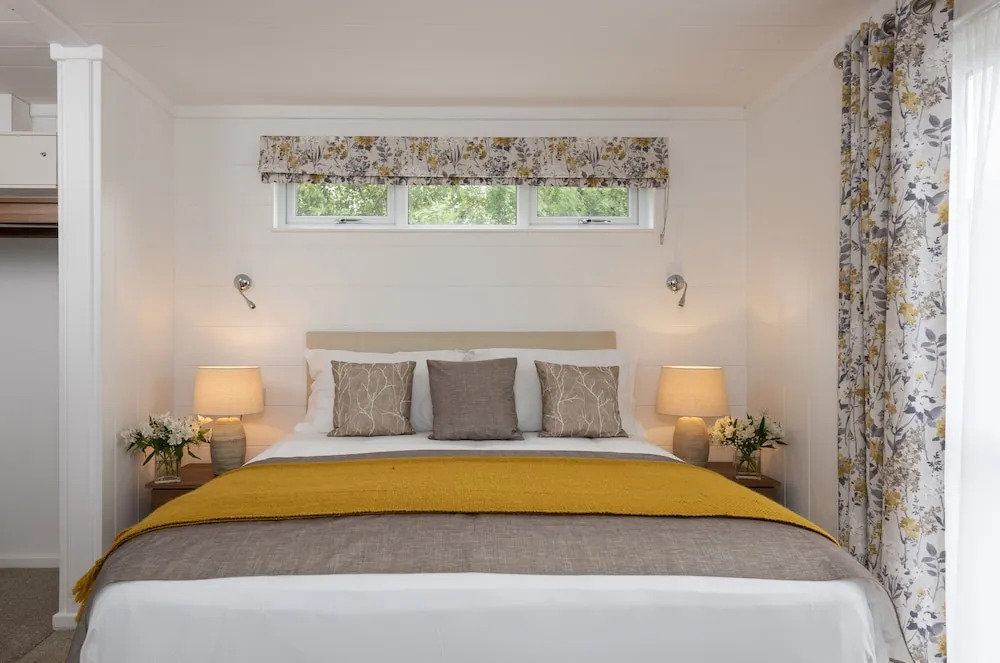 Hideaway Lodge