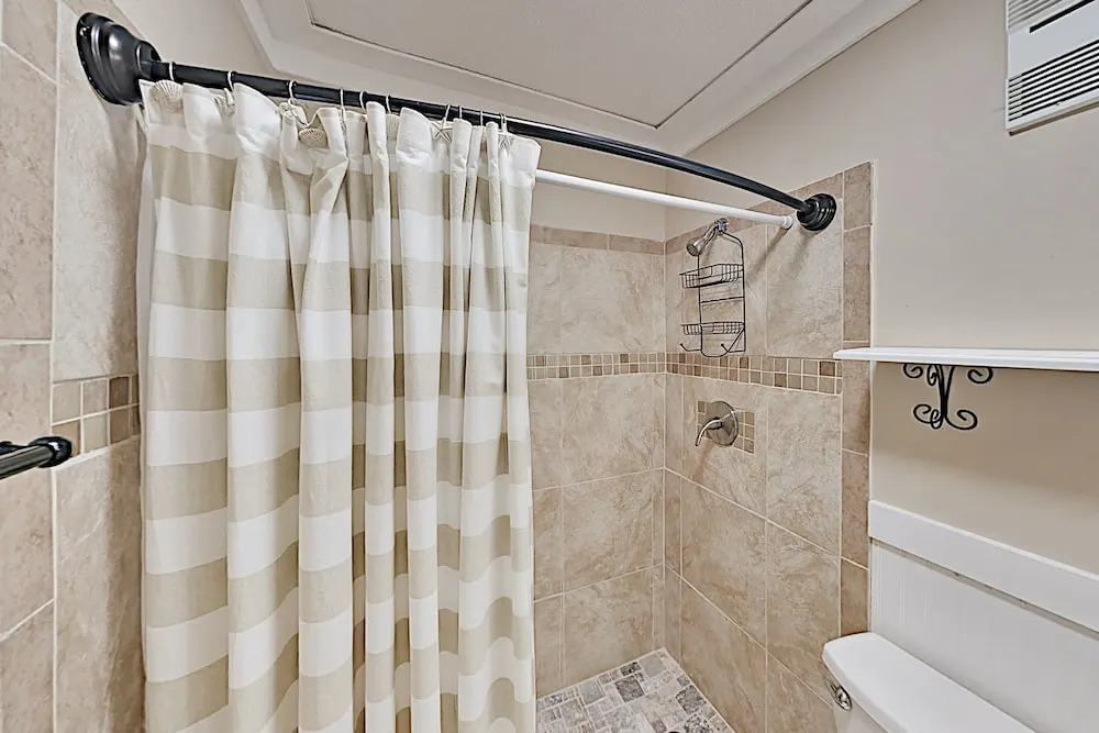 Peaceful Beach Getaway W/ 3 Pools & Tennis 2 Bedroom Condo