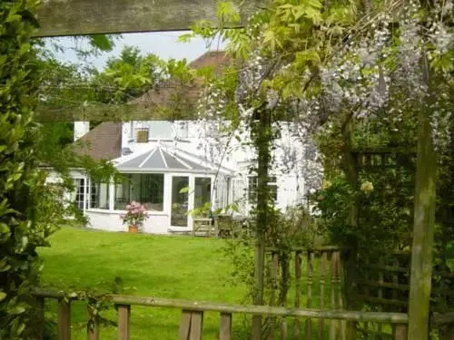 White Rose Lodge
