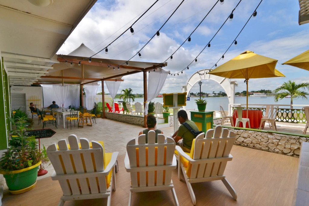 Hotel Peten