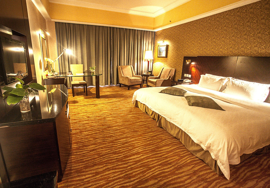 Guilin Lijiang Waterfall Hotel