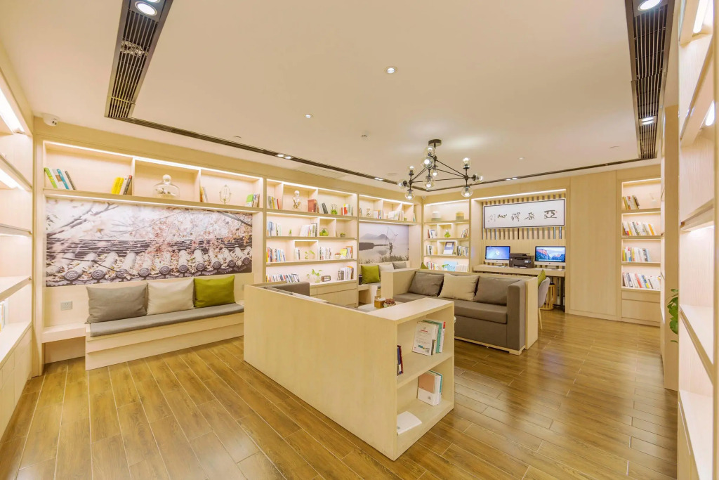 Atour Hotel Hangzhou Hushu Nan Road
