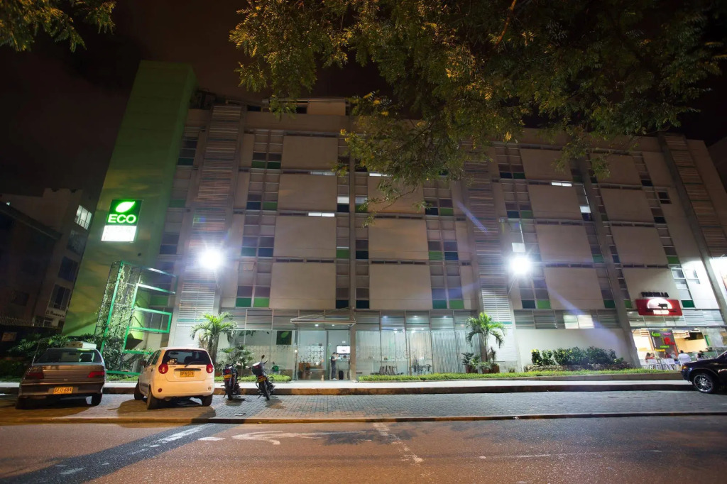 Eco Star Hotel