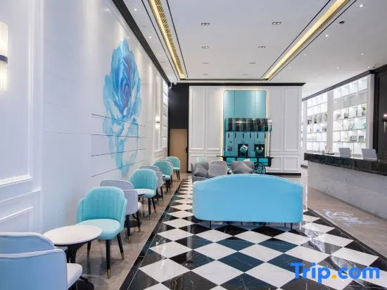 Xana Lite Hotel (Laixi Wangfujing Shopping Center Municipal Government)