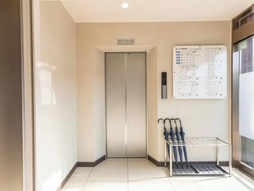 Awaikeda Ekimae Hotel Eleven