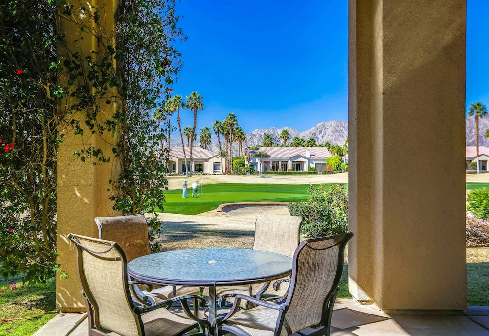 Golf View Drive - 4 Br Home
