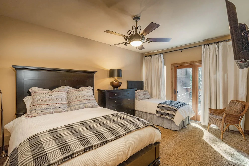New Listing! Lake-View Home Near Beaches & Skiing home