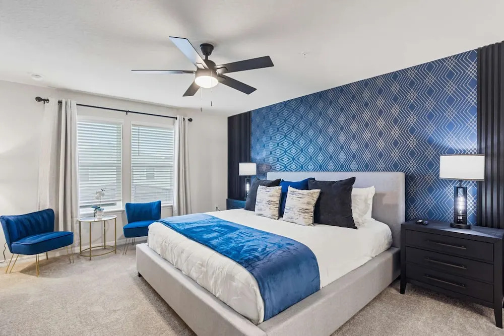 BRAND New 5 bed Villa in Windsor Cay