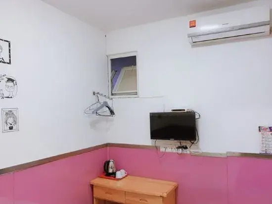 Xingshu 99 Chain Hotel (Shanghai Kongjiang Road Shop)