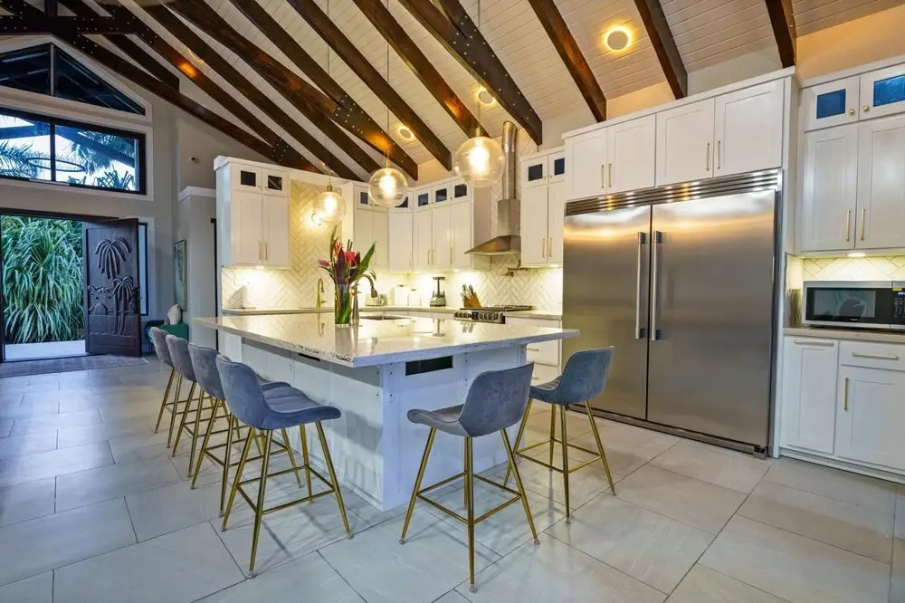 Casa de Wilson - 5 Bedroom Beachfront Villa With Amazing Pool
