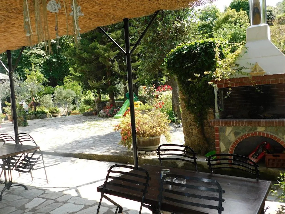 Guesthouse To kalivi