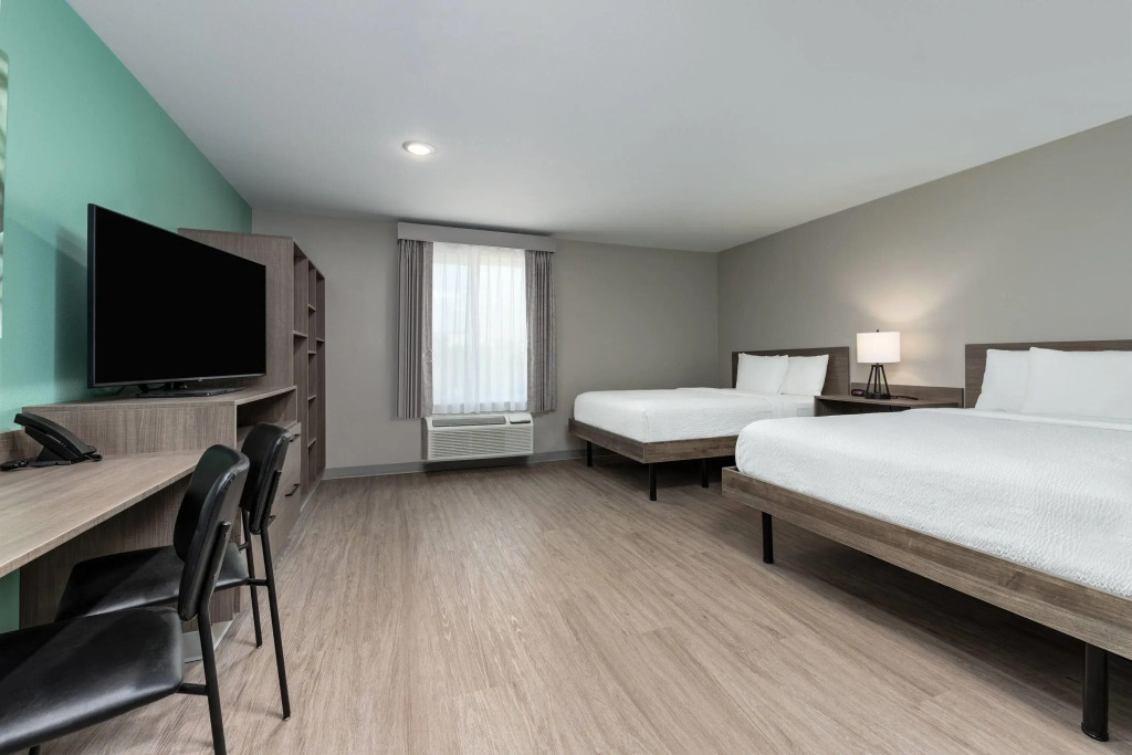 ECHO Suites Extended Stay by Wyndham Dallas Plano/Richardson