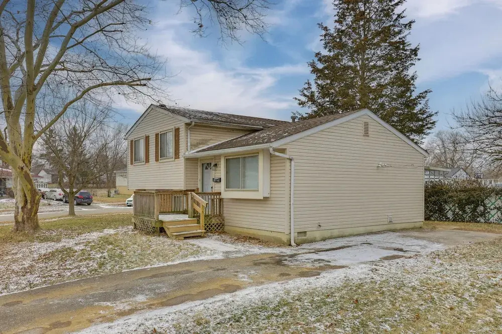 Explore Columbus! Fully Renovated Home w/ Yard