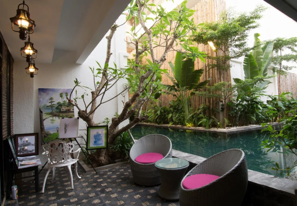 Double Leaf Boutique Hotel