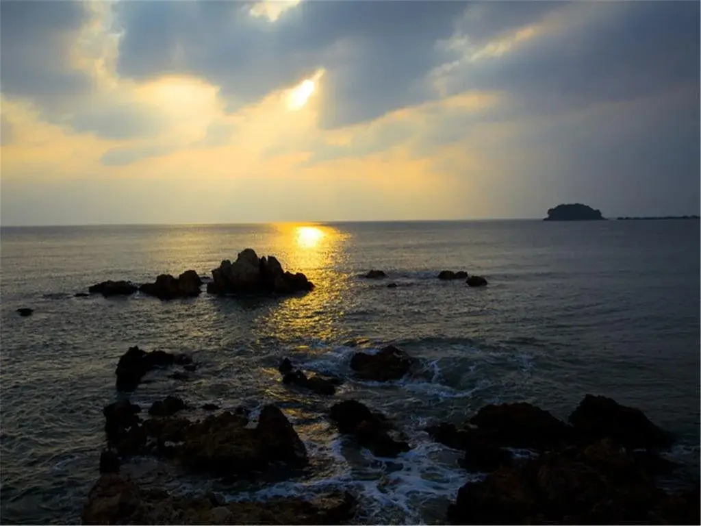 Haoya Resort (Huidong Xunliao Bay Zhonghang)