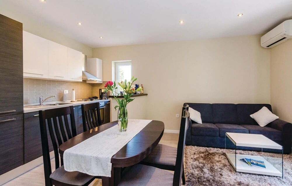 1 Bedroom Cozy Home In Gruda