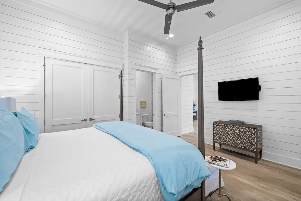 Watercolor Luxury On 30a! 63 Western Lake, Park District, Pool, 7 Bdrms, Slps 16+ 7 Bedroom Home by RedAwning