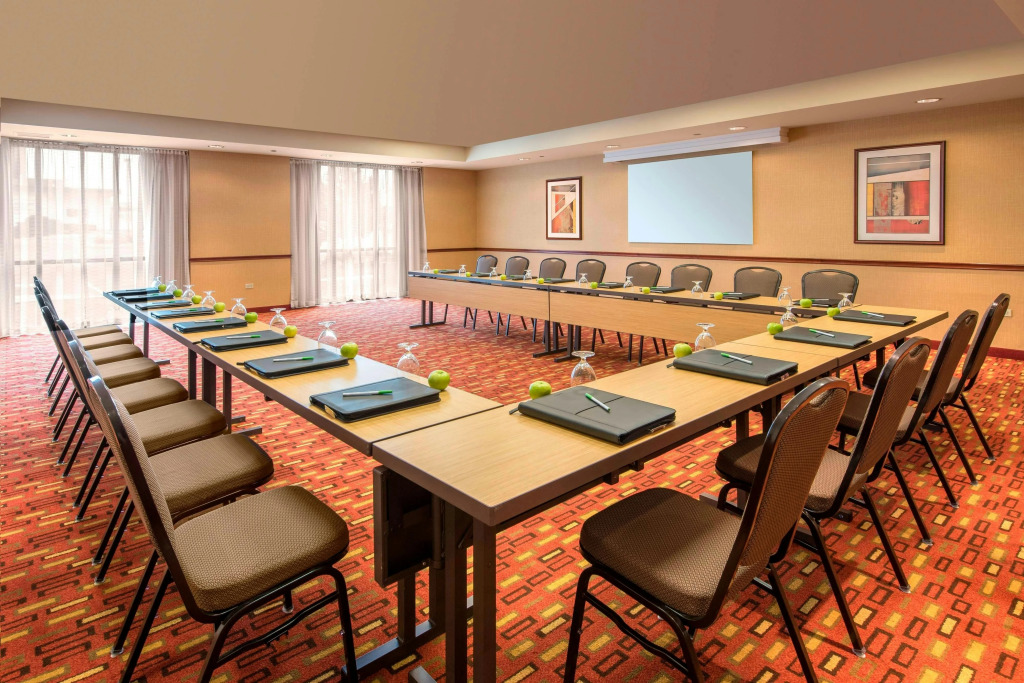 Courtyard by Marriott Denver Cherry Creek
