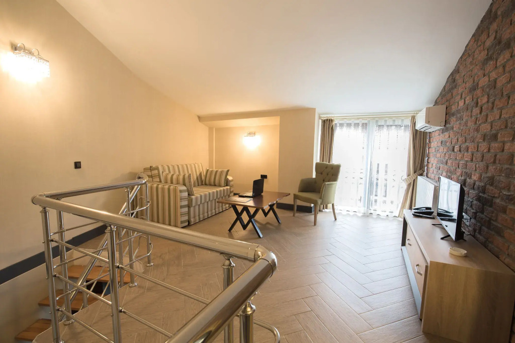 Aldino Residence