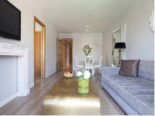Grandom Suites