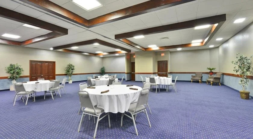 Americas Best Value Inn Clinton
